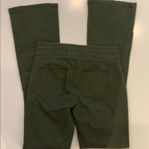 Gap Bootcut Army Green Pants - Picture 4 of 4
